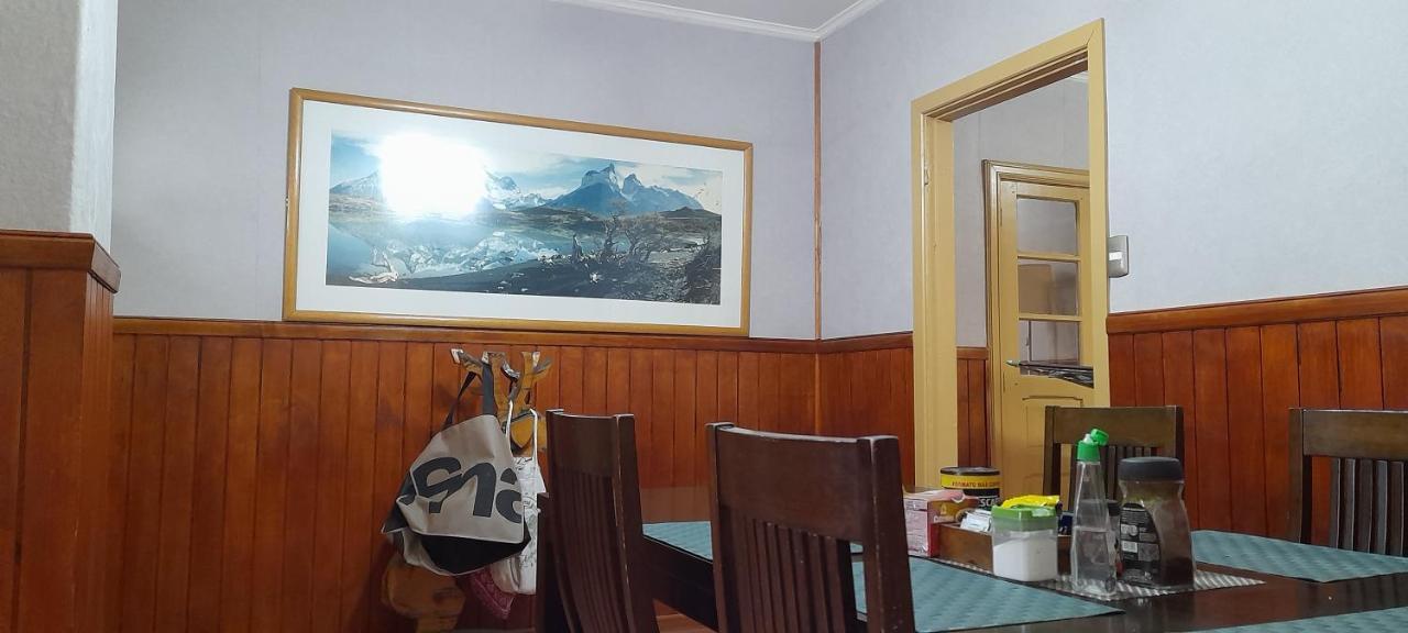 Pension Al Sur Del.Mundo Punta Arenas Bagian luar foto
