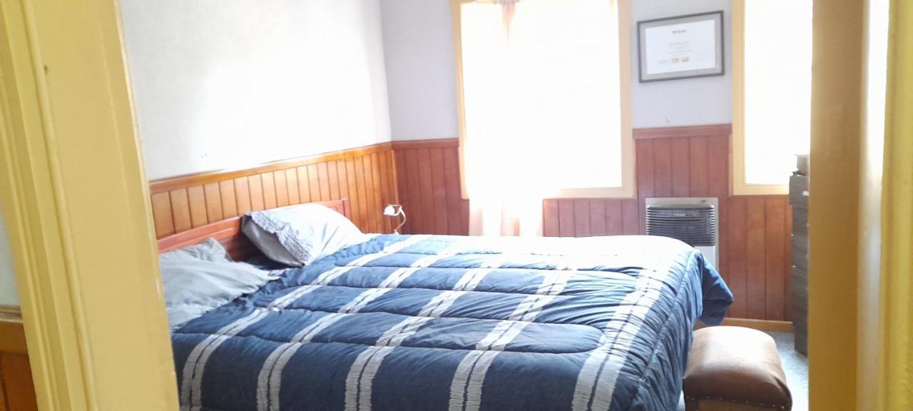Pension Al Sur Del.Mundo Punta Arenas Bagian luar foto